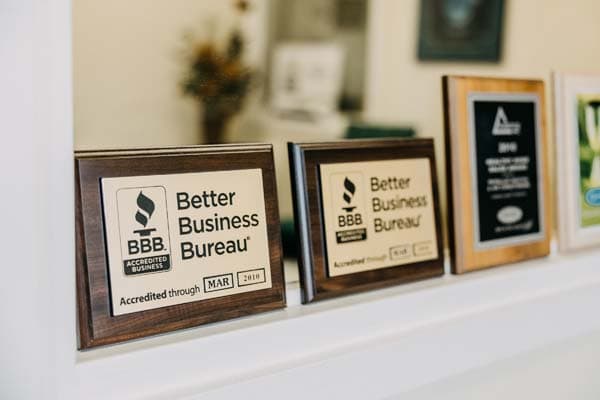 residential-electrical-services TOP BBB plaques awarded to Puyallup Heating & Air Conditioning.